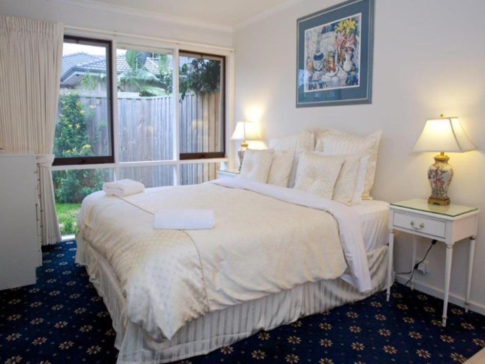 Race Course ApartmentsHome